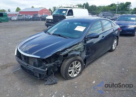 2013 Hyundai Sonata Gls z USA, uszkodzony, nr VIN 5NPEB4AC0DH570475